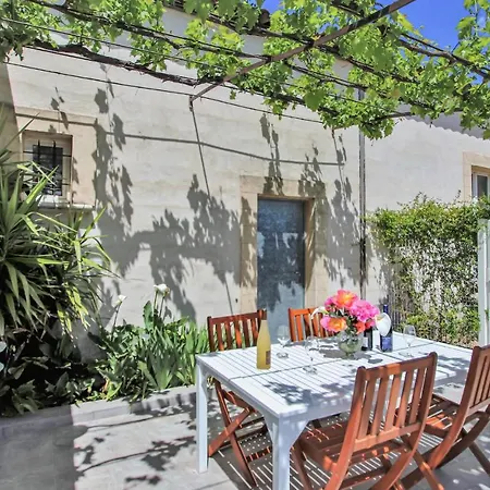 Gorgeous In Du Gard With Kitchen